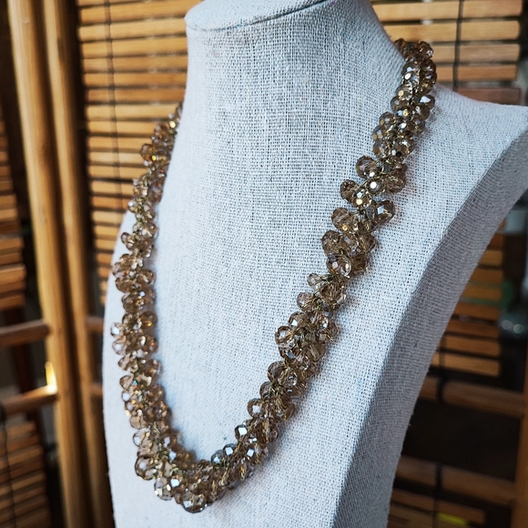 Faceted Glass Crystal Honey Color Gold Tone Cha Cha Necklace - Picture 5 of 6
